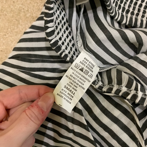 Revolve Elan brand pinstripe tulip hem shorts - Picture 5 of 5